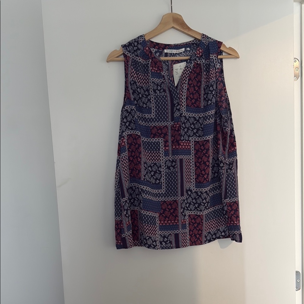 Violet & Claire Sleeveless Blue and Red Blouse
